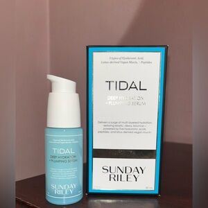 Sunday Riley Tidal Deep Hydration Serum -